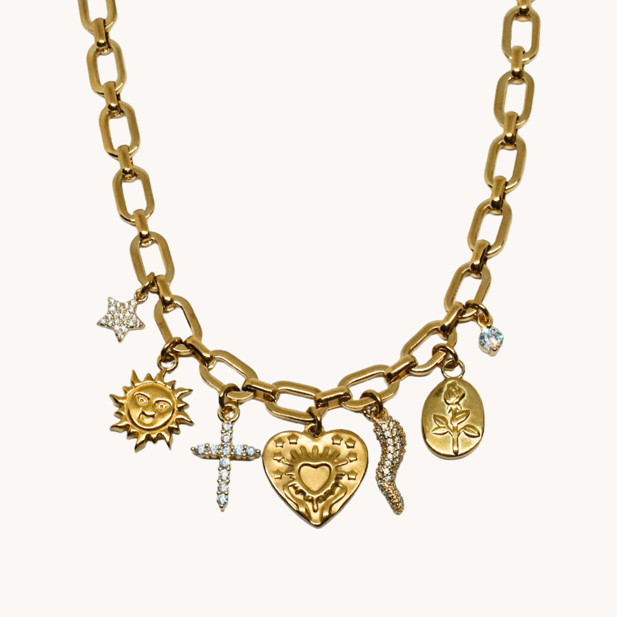 GIROCOLLO CHARMS