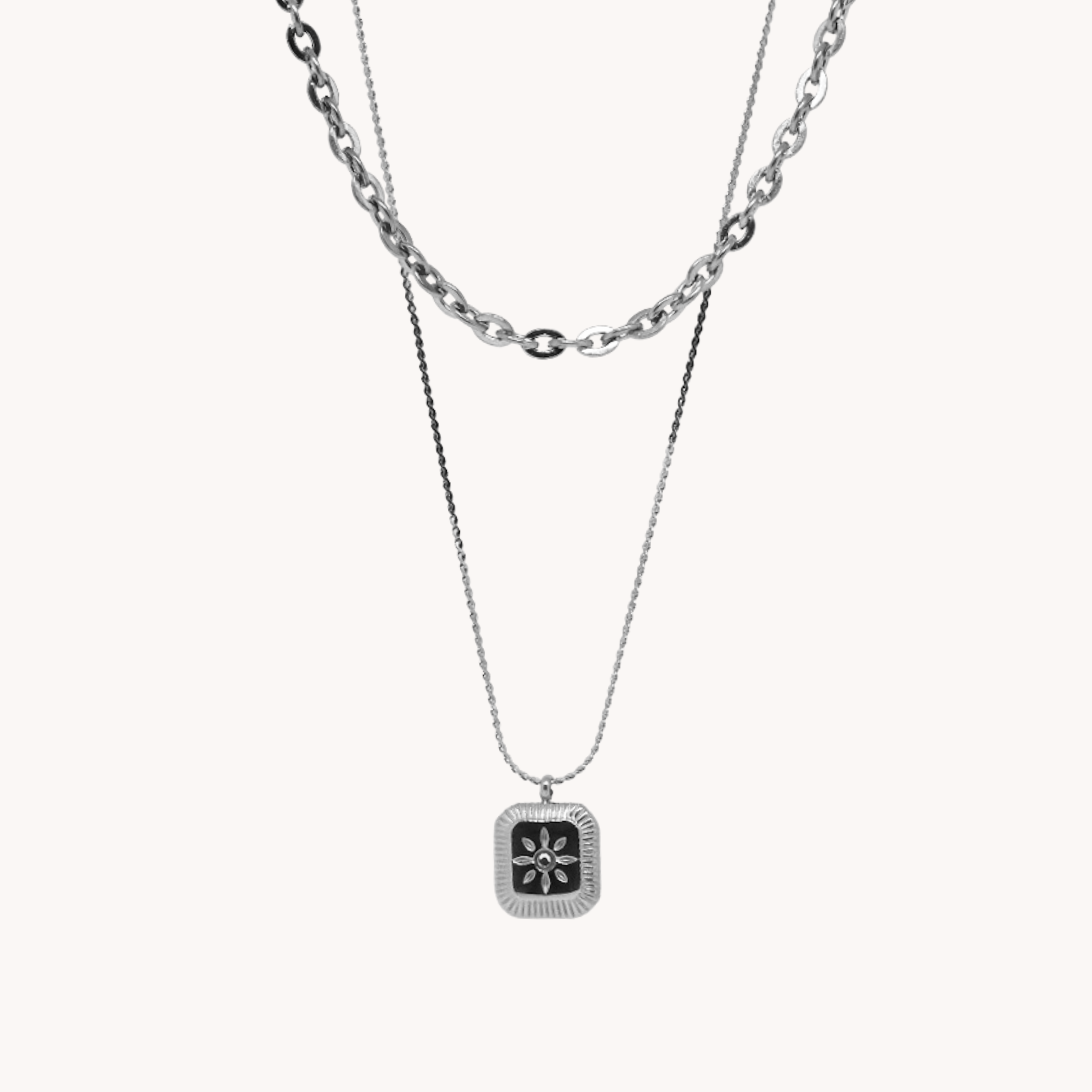 DOPPIA COLLANA CIONDOLO QUADRATO