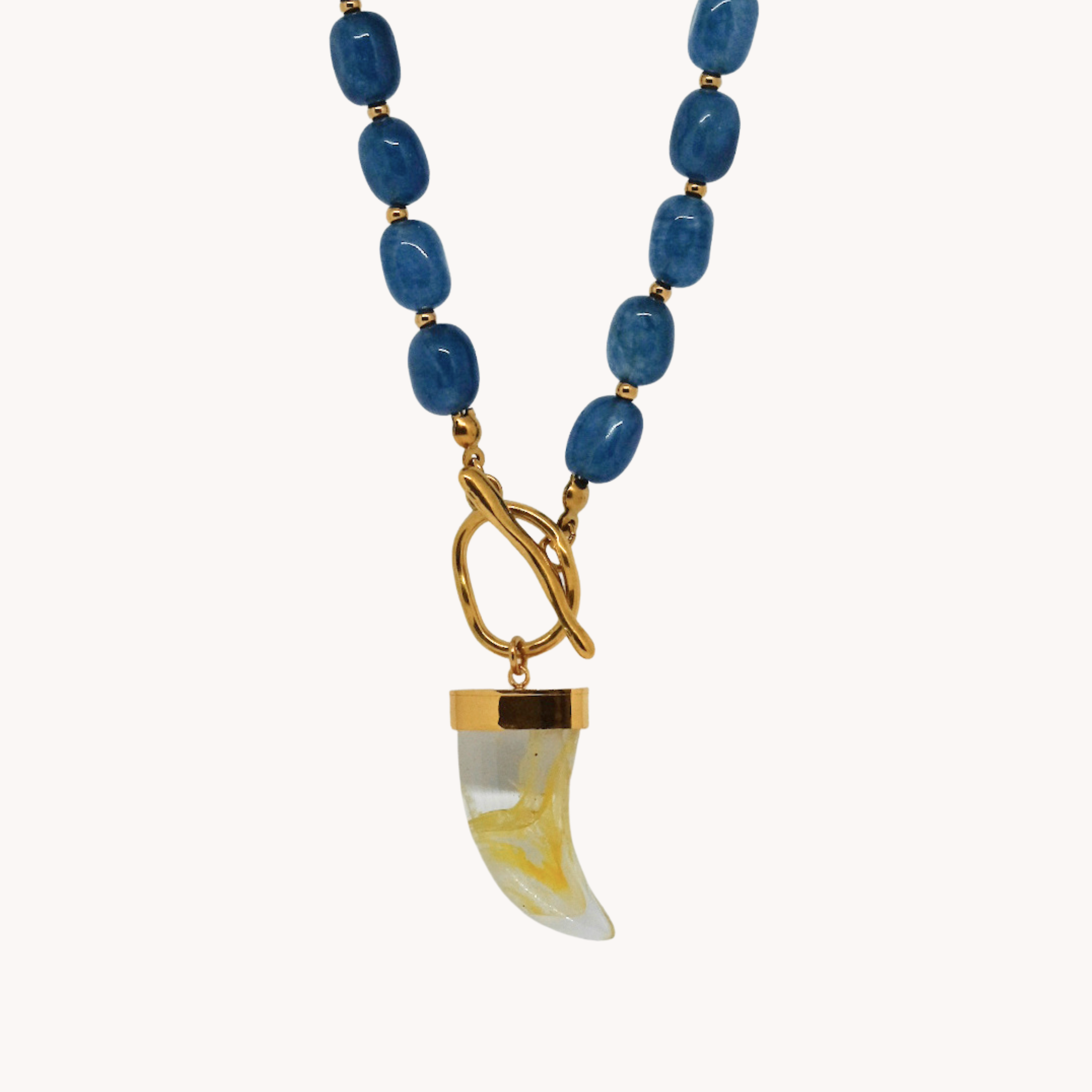COLLANA PERLE BLU CON CORNO