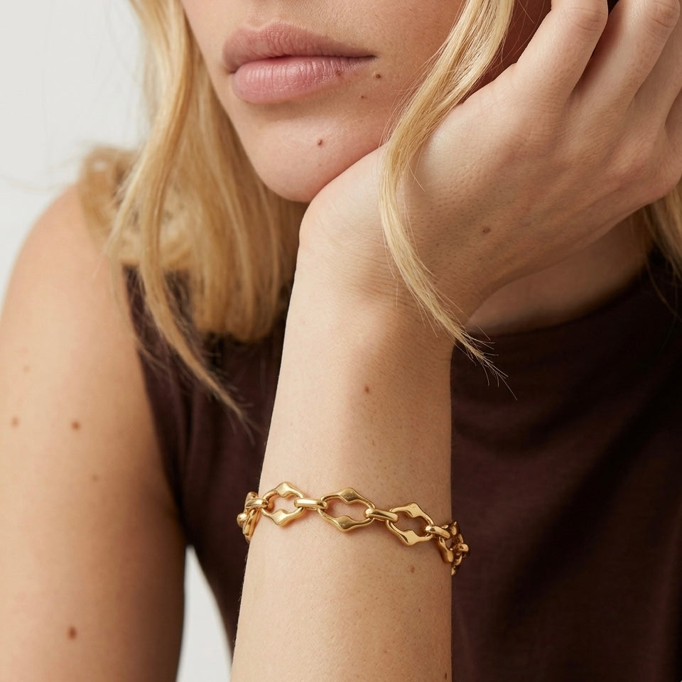 BRACCIALE RHOMBUS LINK - bracciale a catena con maglie a rombo traforate in acciaio oro