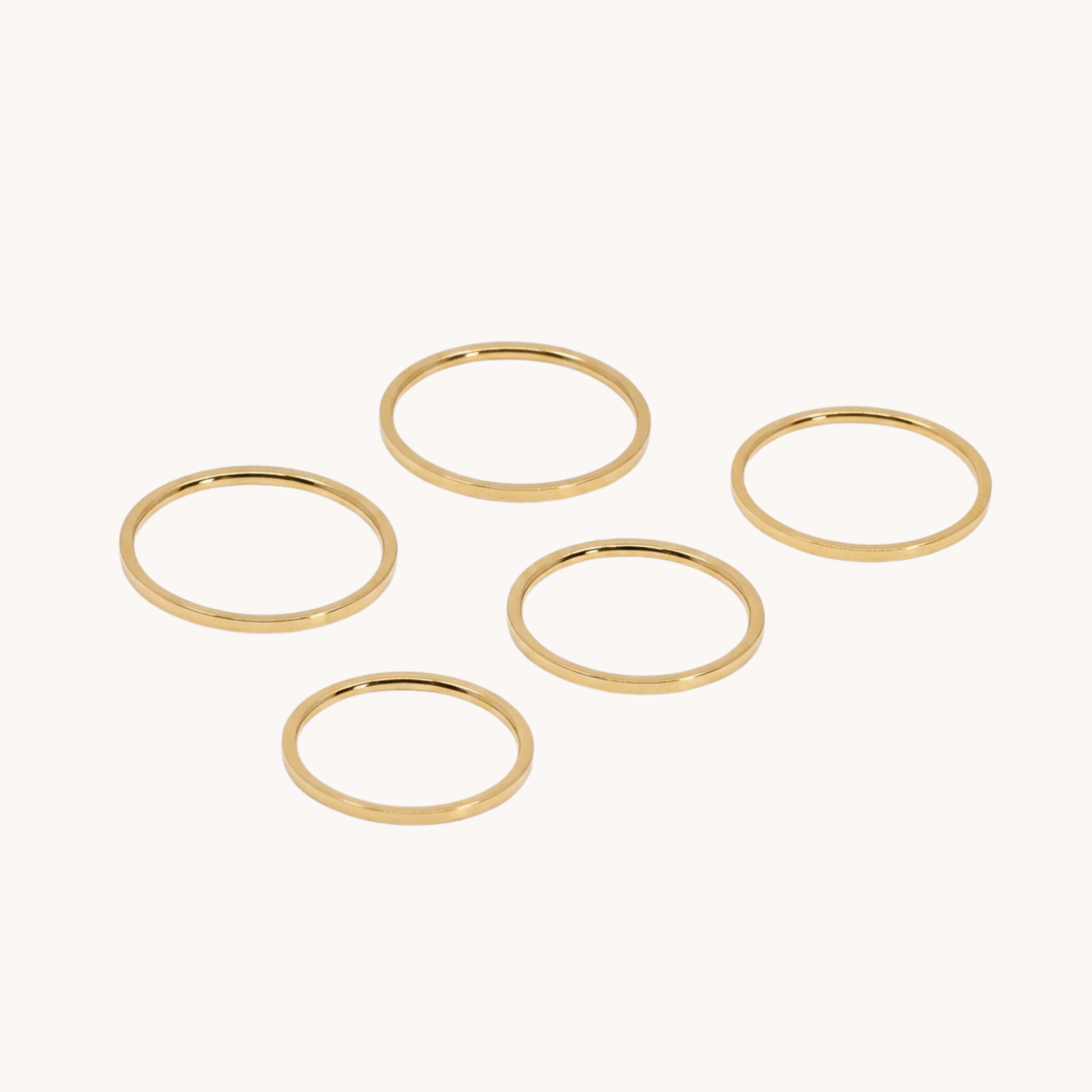 SET 5 ANELLI ESSENTIAL