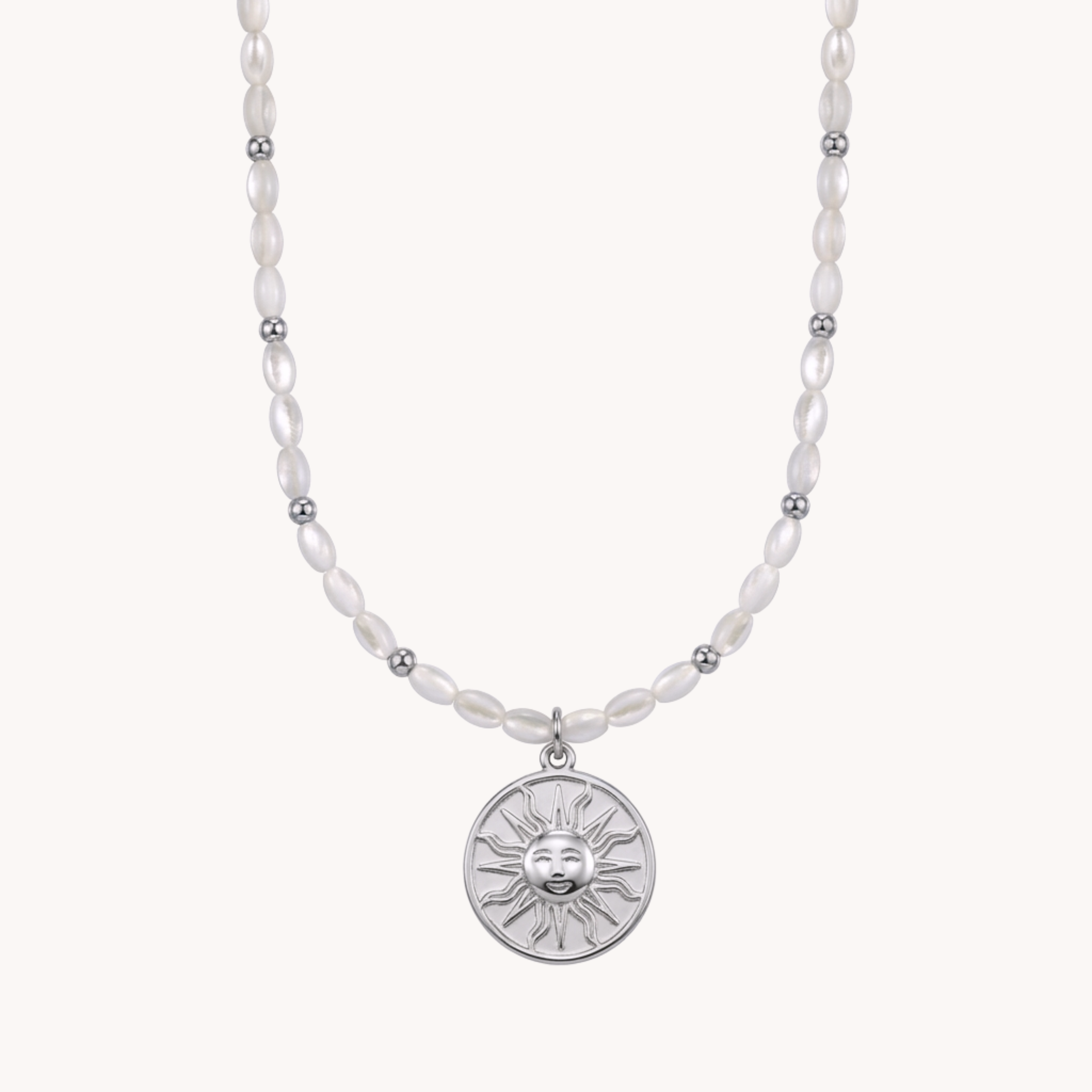 GIROCOLLO AURA SOLAR - collana di perle naturali con medaglia sole in acciaio