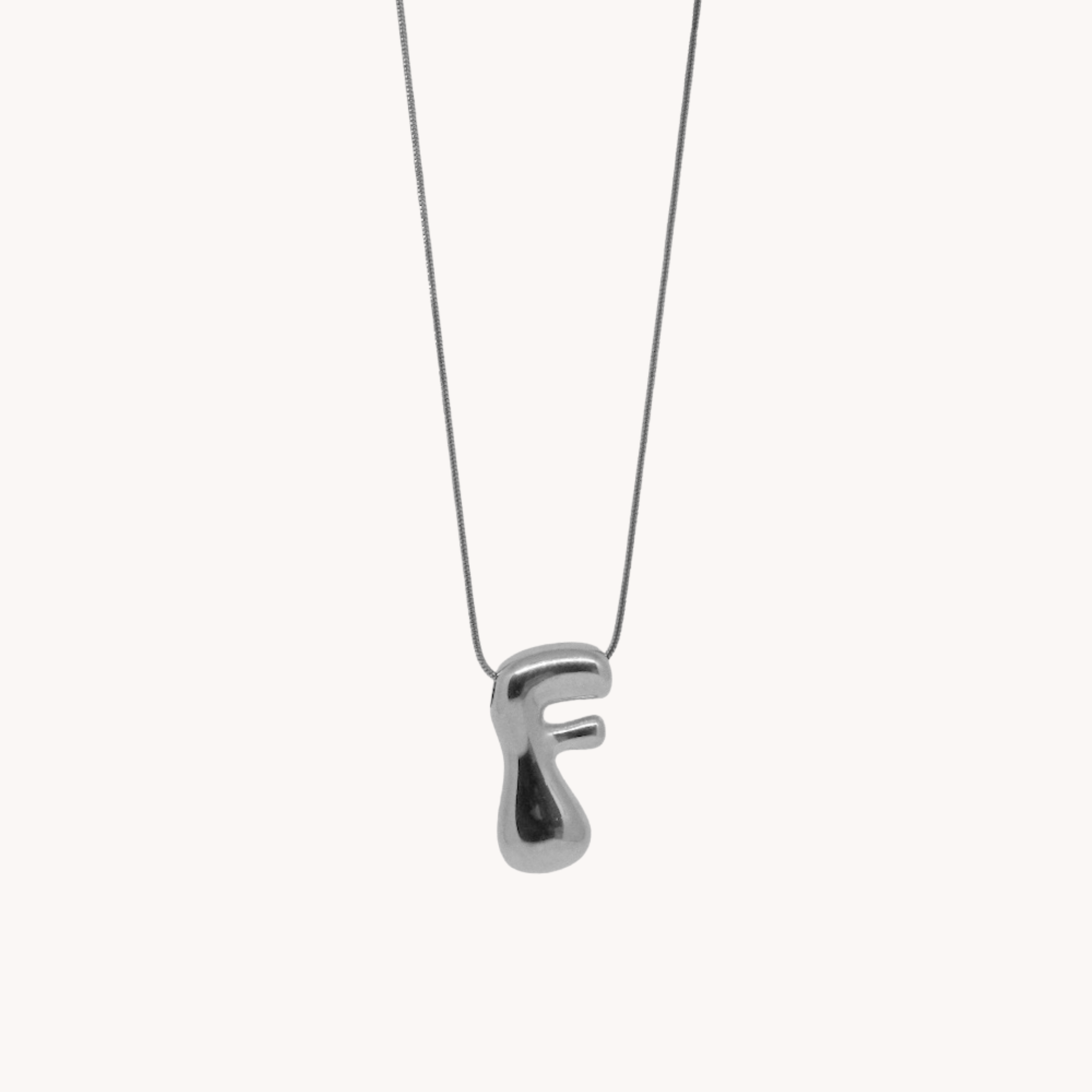 COLLANA LETTERA BOMBATA