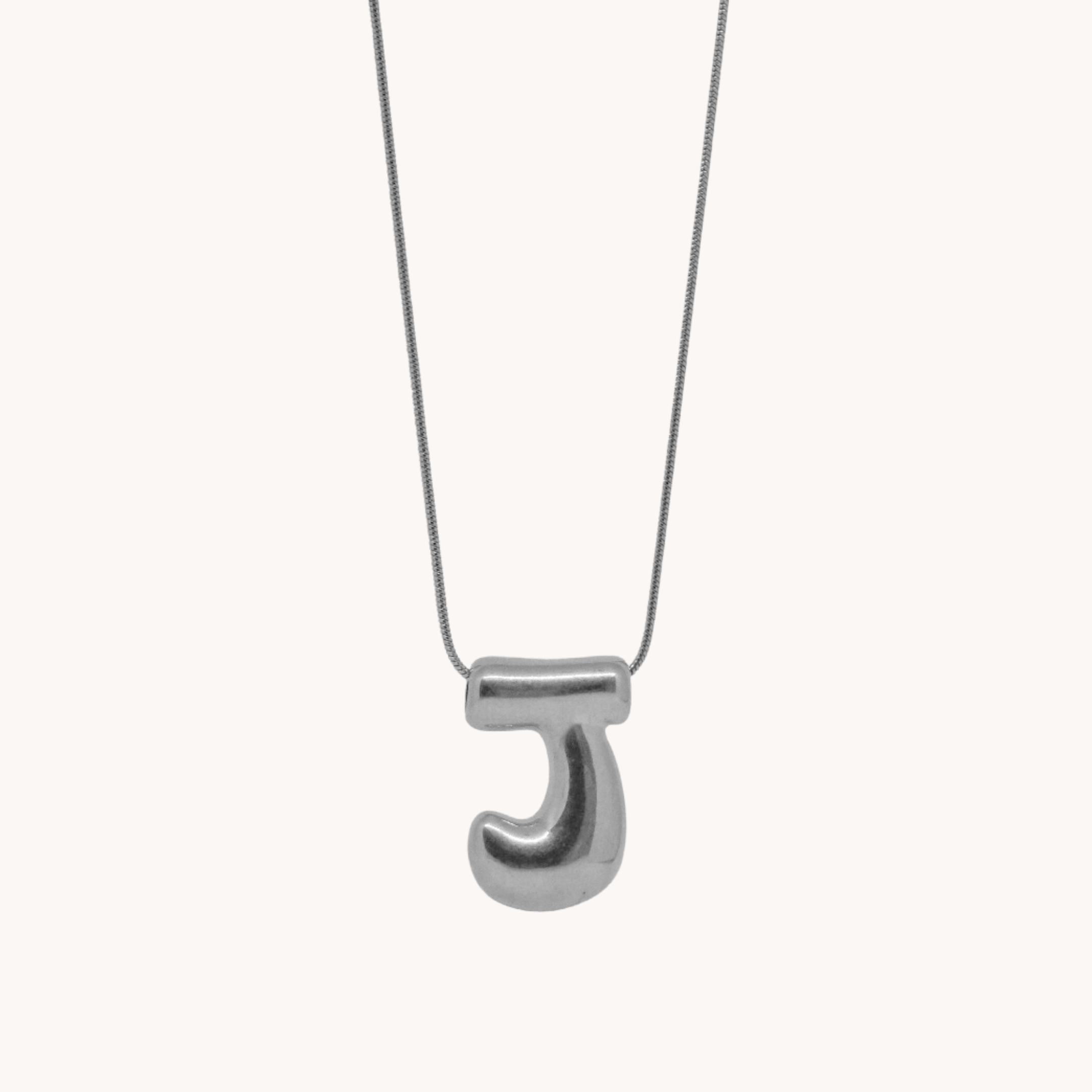 COLLANA LETTERA BOMBATA