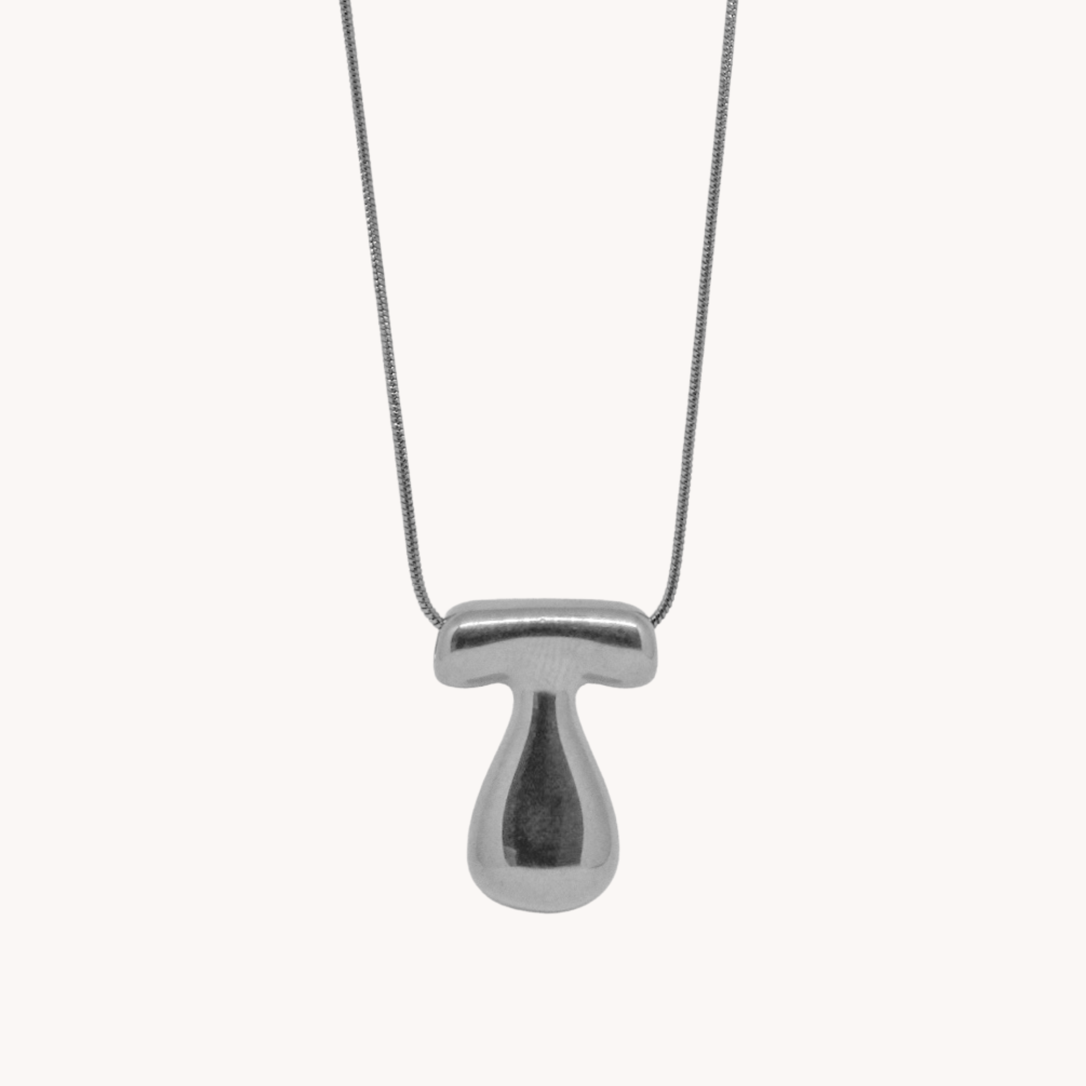 COLLANA LETTERA BOMBATA