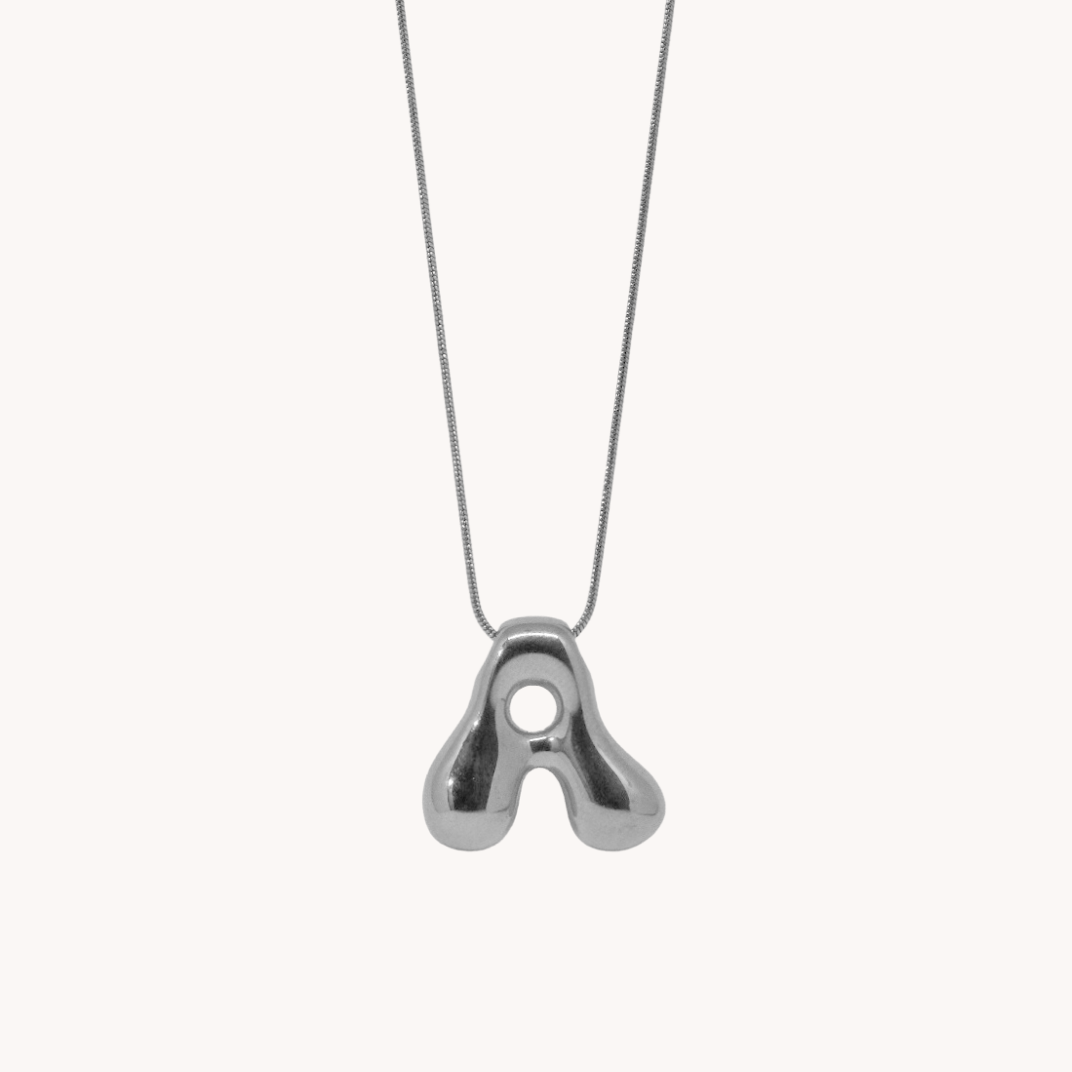 COLLANA LETTERA BOMBATA