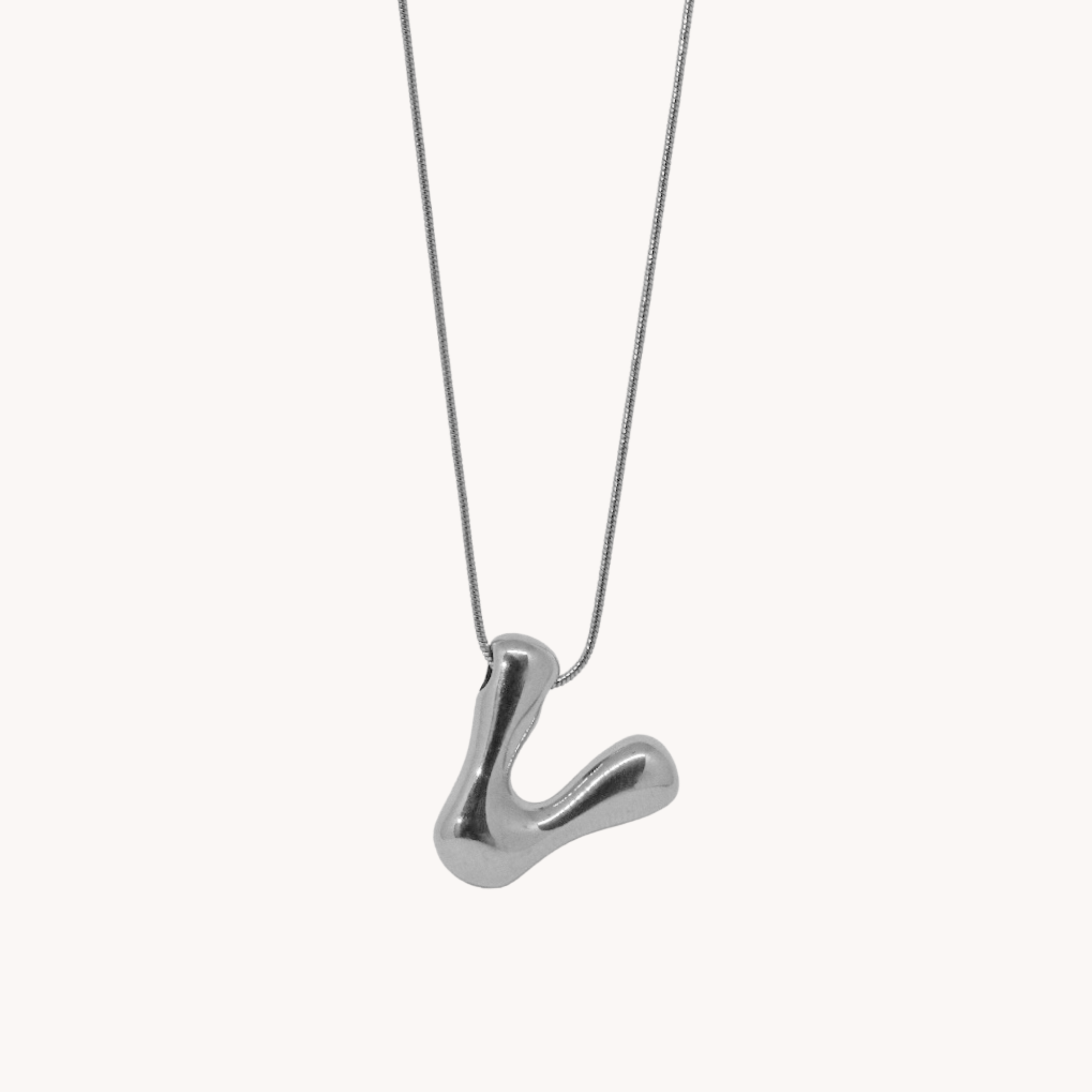 COLLANA LETTERA BOMBATA