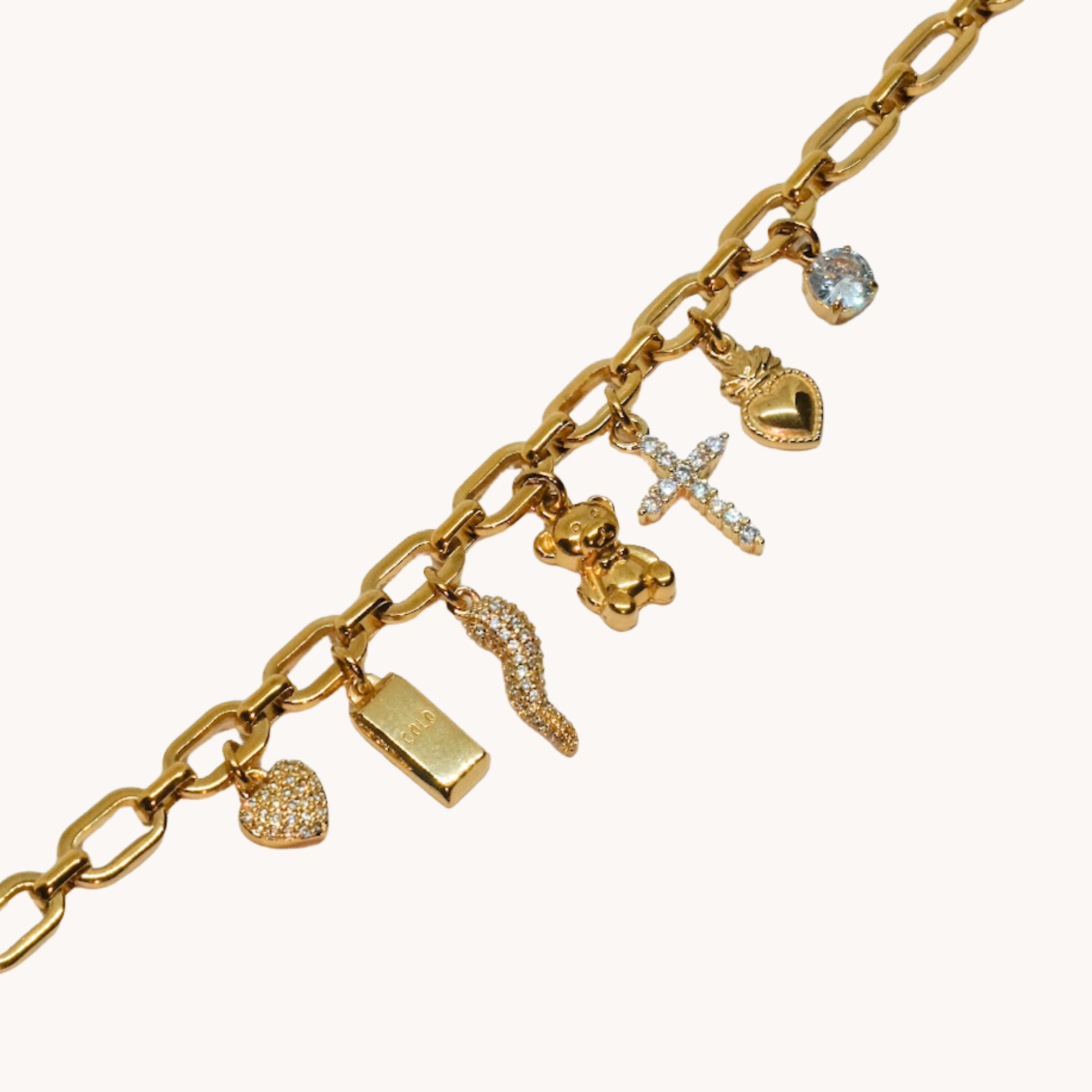 GIROCOLLO CHARMS