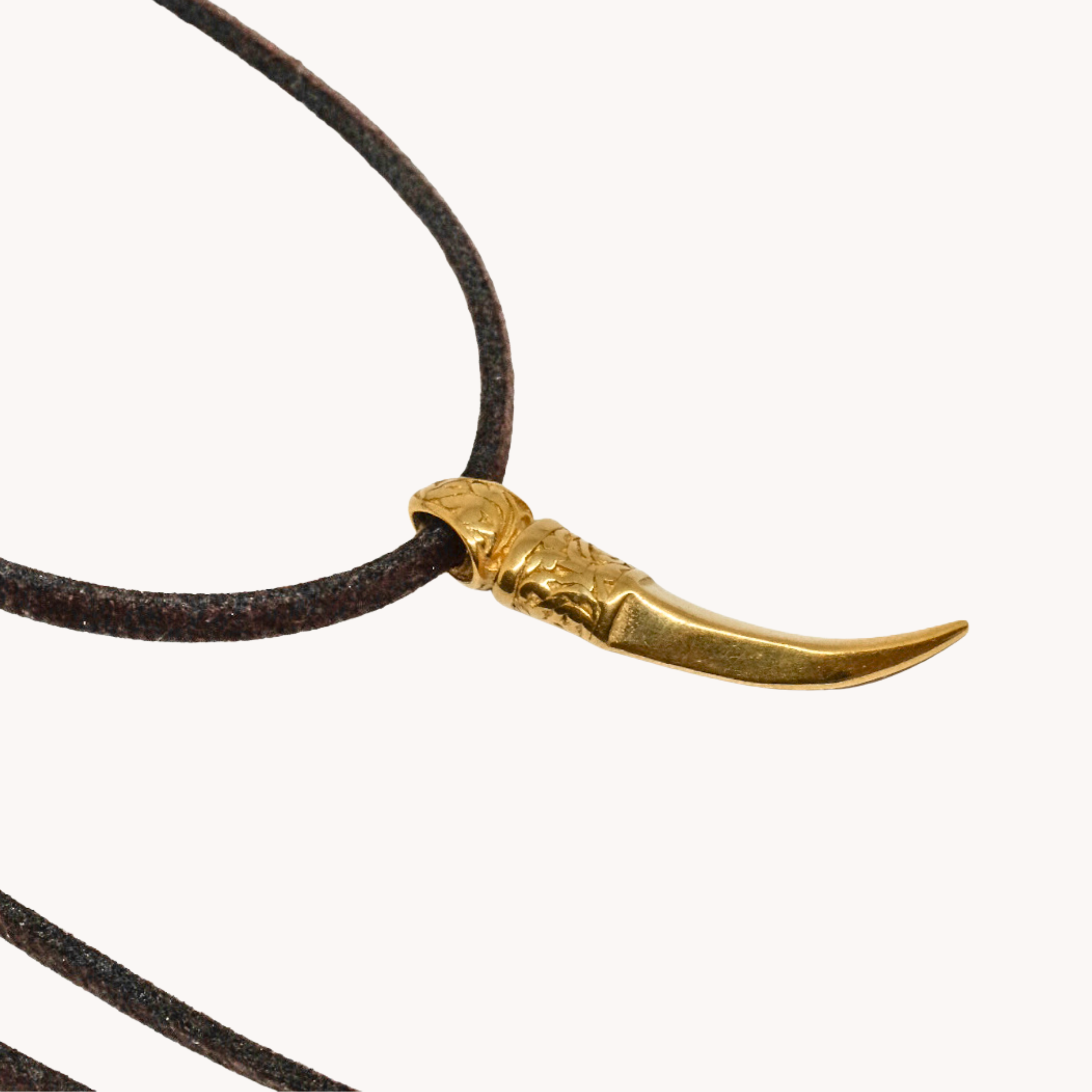 CHOKER FILO SCAMOSCIATO CORNO