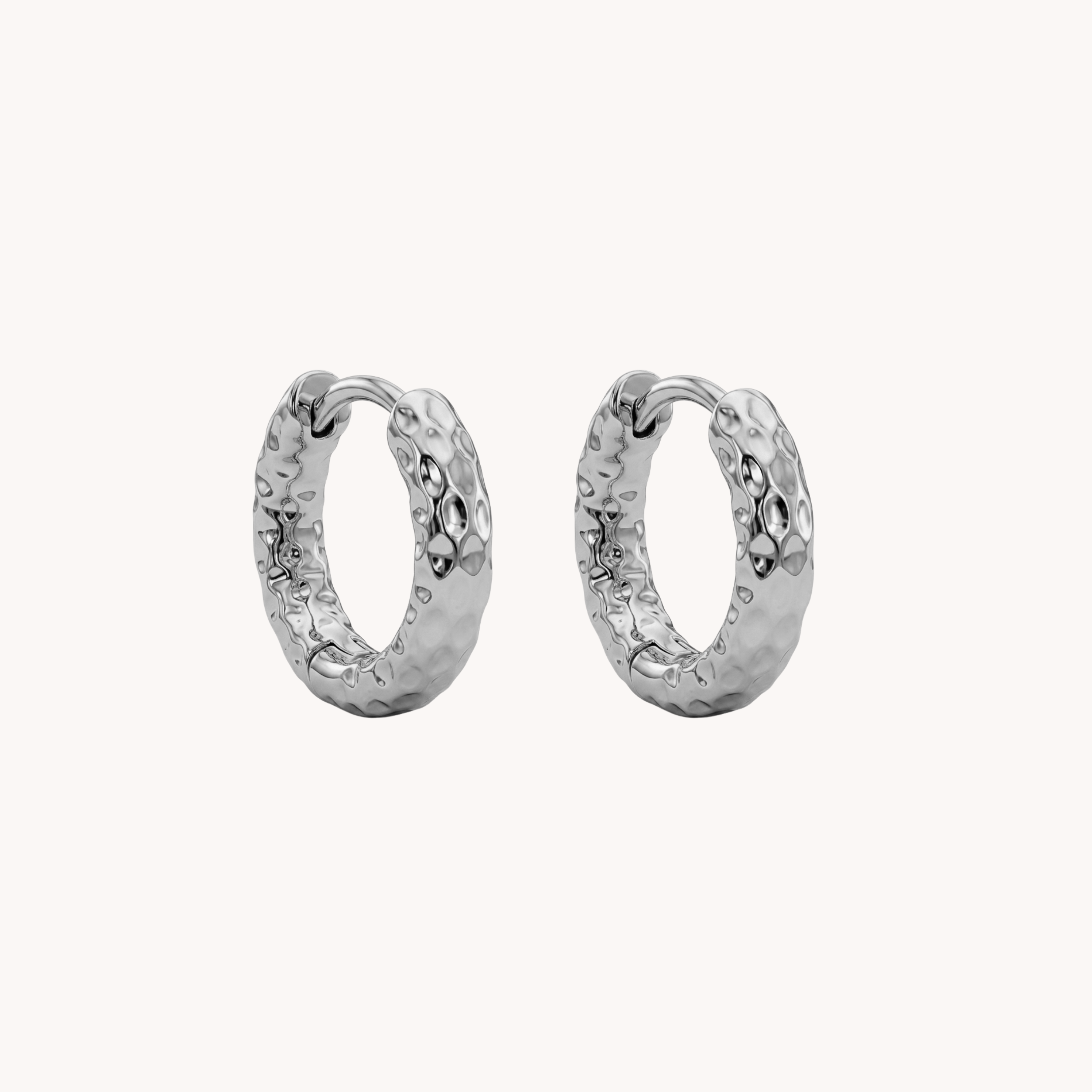 COPPIA ORECCHINI SAHARA HOOPS - orecchini a cerchietto martellati minimali huggie in acciaio